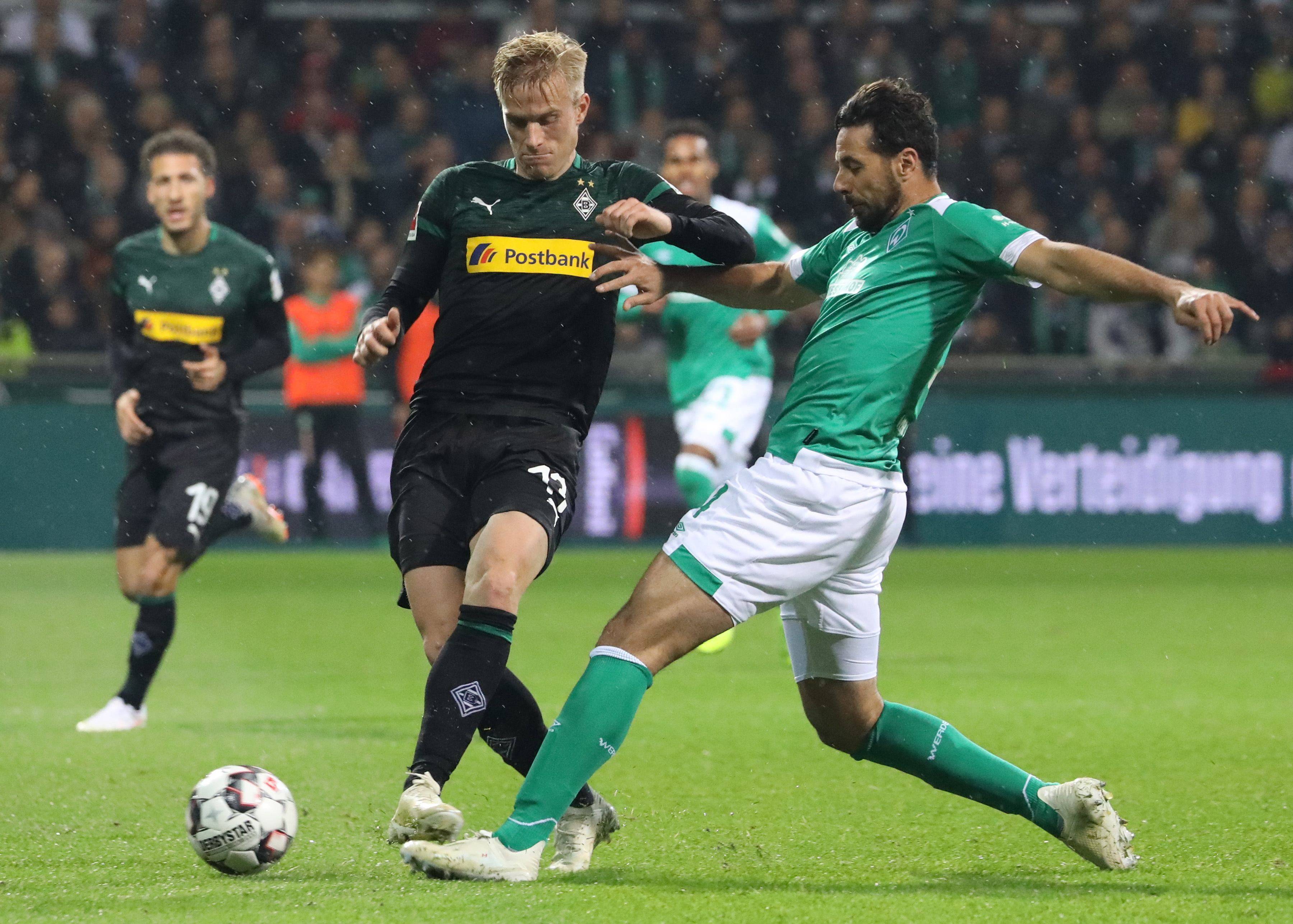 体育数据-包含今晚突围战来临；皇家社会围绕德甲止住颓势；气氛紧张；医务组通报恢复的词条